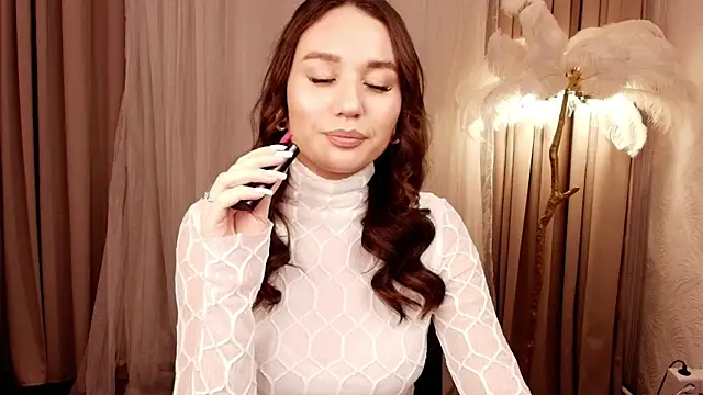 Snapshot of margeriTirell chatting on 14, 11, 2025 margeriTirell online show from 14, 11, 2025