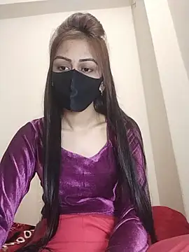 Snapshot of Tisha-01 chatting on 1, 2, 2025 Tisha-01 online show from 1, 2, 2025