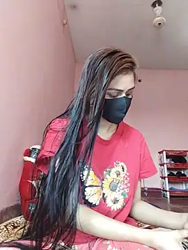 Snapshot of Tisha-01 chatting on 6, 3, 2025 Tisha-01 online show from 6, 3, 2025