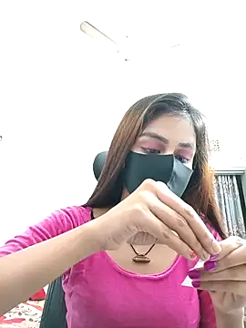 Snapshot of Tisha-01 chatting on 22, 9, 2025 Tisha-01 online show from 22, 9, 2025
