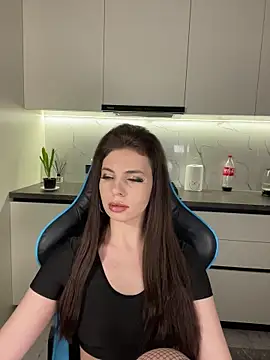 Snapshot of CurlyLara chatting on 2, 4, 2026 CurlyLara online show from 2, 4, 2026