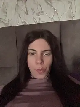 Snapshot of CurlyLara chatting on 15, 4, 2026 CurlyLara online show from 15, 4, 2026