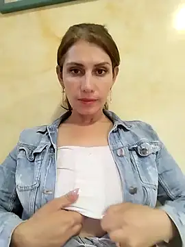 Alysson-- online show from 13, 12, 2024