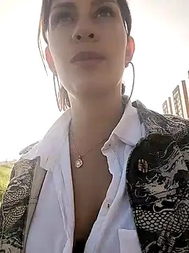 Alysson-- online show from 16, 1, 2025