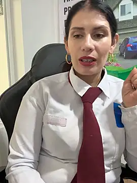 Snapshot of Alysson-- chatting on 17, 2, 2026 Alysson-- online show from 17, 2, 2026