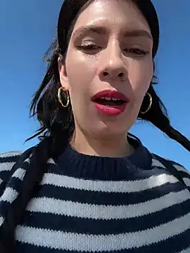 Snapshot of Alysson-- chatting on 27, 2, 2026 Alysson-- online show from 27, 2, 2026