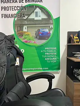 Snapshot of Alysson-- chatting on 13, 3, 2026 Alysson-- online show from 13, 3, 2026