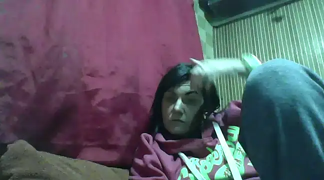 Snapshot of AlanaLaDream chatting on 18, 2, 2025 AlanaLaDream online show from 18, 2, 2025