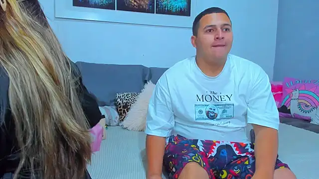 naughtyloverss online show from 4, 12, 2024