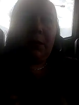 sara pineros online show from 6, 12, 2024
