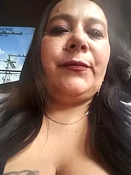 sara pineros online show from 26, 2, 2025