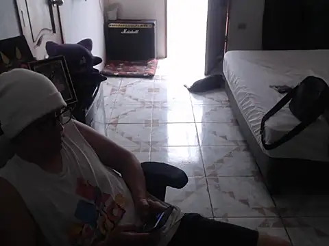 Pit xxz online show from 4, 12, 2025