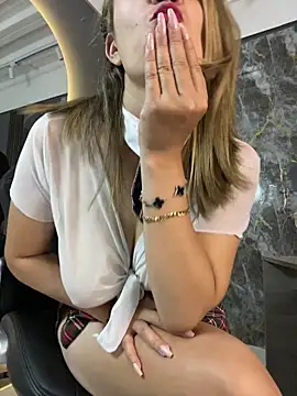 Snapshot of gwen_ashly chatting on 21, 3, 2026 gwen ashly online show from 21, 3, 2026