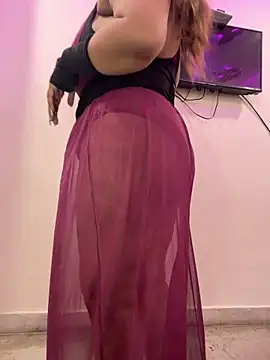 Snapshot of SnehaRai chatting on 15, 4, 2026 SnehaRai online show from 15, 4, 2026