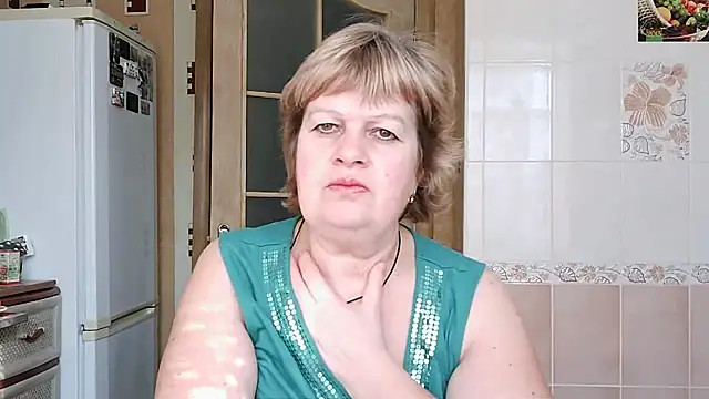 Snapshot of Ettie_Tonia chatting on 16, 2, 2025 Ettie Tonia online show from 16, 2, 2025