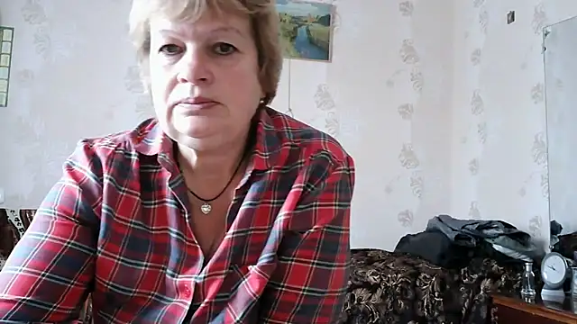 Ettie Tonia online show from 30, 10, 2025