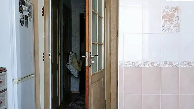 Ettie Tonia online show from 11, 2, 2026