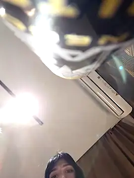 Snapshot of KeithTown chatting on 27, 11, 2025 KeithTown online show from 27, 11, 2025