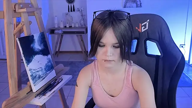 Elainebeness online show from 7, 12, 2024