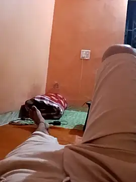 Snapshot of 1010SumiT chatting on 8, 1, 2026 1010SumiT online show from 8, 1, 2026