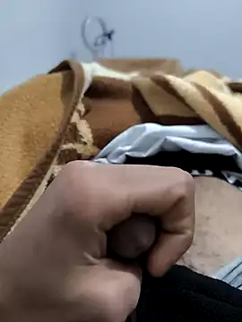 Snapshot of kinghunter21 chatting on 16, 12, 2024 kinghunter21 online show from 16, 12, 2024