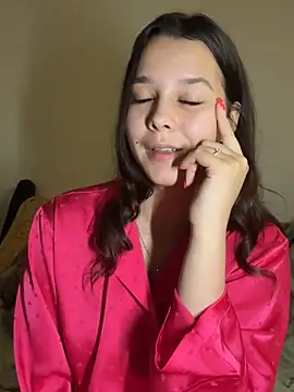 PoppyRobinson online show from 19, 12, 2024