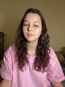 PoppyRobinson online show from 26, 12, 2024