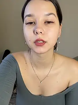 PoppyRobinson online show from 30, 12, 2024