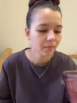 PoppyRobinson online show from 13, 1, 2025