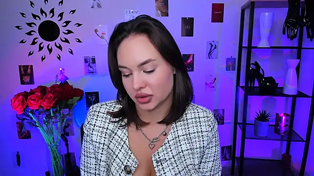 Snapshot of JaneWyatt chatting on 6, 3, 2025 JaneWyatt online show from 6, 3, 2025