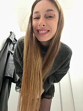 Snapshot of Cherry____Pie chatting on 3, 2, 2025 Cherry Pie online show from 3, 2, 2025