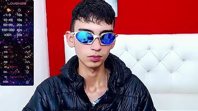 Snapshot of ttimy_x_boy chatting on 6, 2, 2025 ttimy x boy online show from 6, 2, 2025