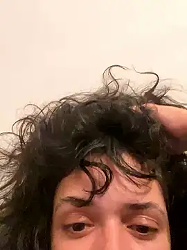 Snapshot of magalunabb chatting on 6, 12, 2024 magalunabb online show from 6, 12, 2024