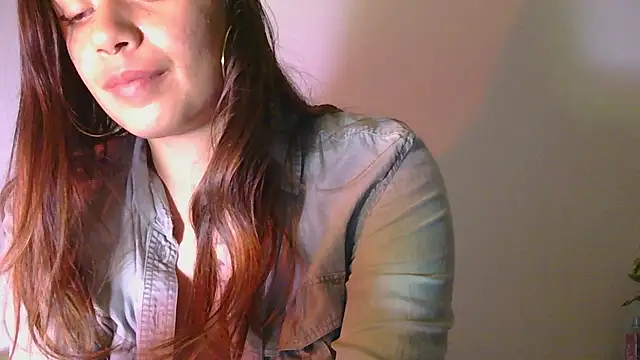 Miss oliviaa online show from 9, 2, 2025