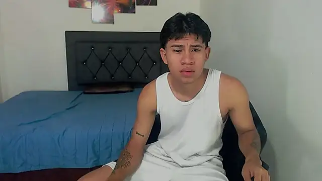 Snapshot of logannth chatting on 20, 10, 2025 logannth online show from 20, 10, 2025