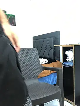 Snapshot of logannth chatting on 31, 10, 2025 logannth online show from 31, 10, 2025