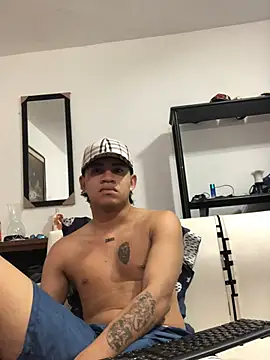 Snapshot of logannth chatting on 23, 3, 2026 logannth online show from 23, 3, 2026