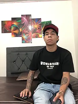 Snapshot of logannth chatting on 2, 4, 2026 logannth online show from 2, 4, 2026