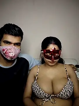 bigtitsqueen online show from 3, 3, 2026