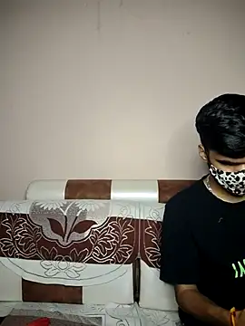 bigtitsqueen online show from 27, 3, 2026