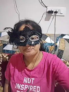 bigtitsqueen online show from 29, 7, 2026
