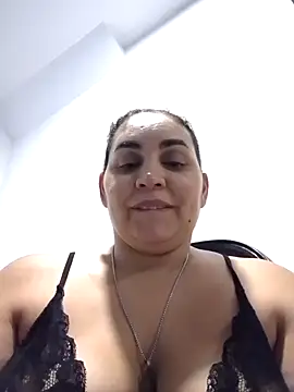 MirandaSoto online show from 8, 1, 2025