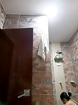 MirandaSoto online show from 7, 2, 2026