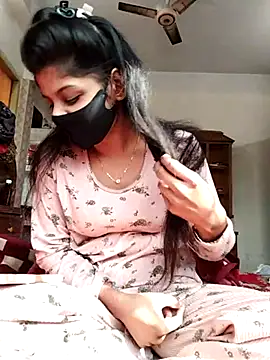 Snapshot of Cute-Lina chatting on 8, 2, 2025 Cute-Lina online show from 8, 2, 2025