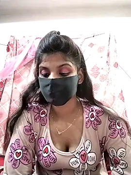 Snapshot of Cute-Lina chatting on 10, 2, 2025 Cute-Lina online show from 10, 2, 2025