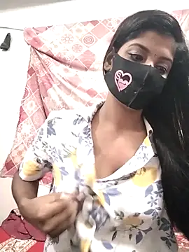 Snapshot of Cute-Lina chatting on 20, 9, 2025 Cute-Lina online show from 20, 9, 2025