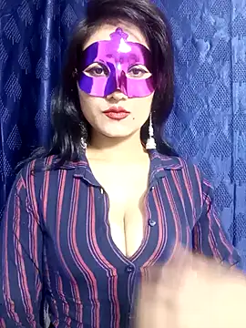 Snapshot of Stripy_Doll chatting on 3, 12, 2024 Stripy Doll online show from 3, 12, 2024