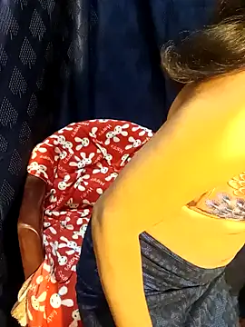 Snapshot of Stripy_Doll chatting on 15, 12, 2024 Stripy Doll online show from 15, 12, 2024