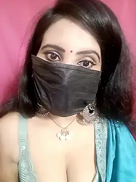 Stripy Doll online show from 7, 2, 2026