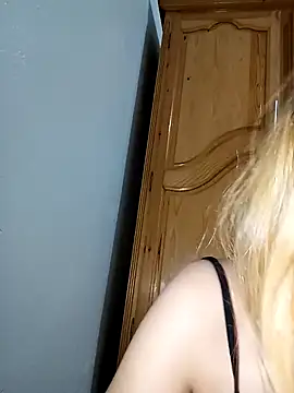 Snapshot of barbieelove chatting on 12, 1, 2025 barbieelove online show from 12, 1, 2025